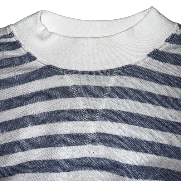 Frame Women’s Drop-Shoulder Striped Crew Neck Sweater Sz XS - Picture 2 of 14